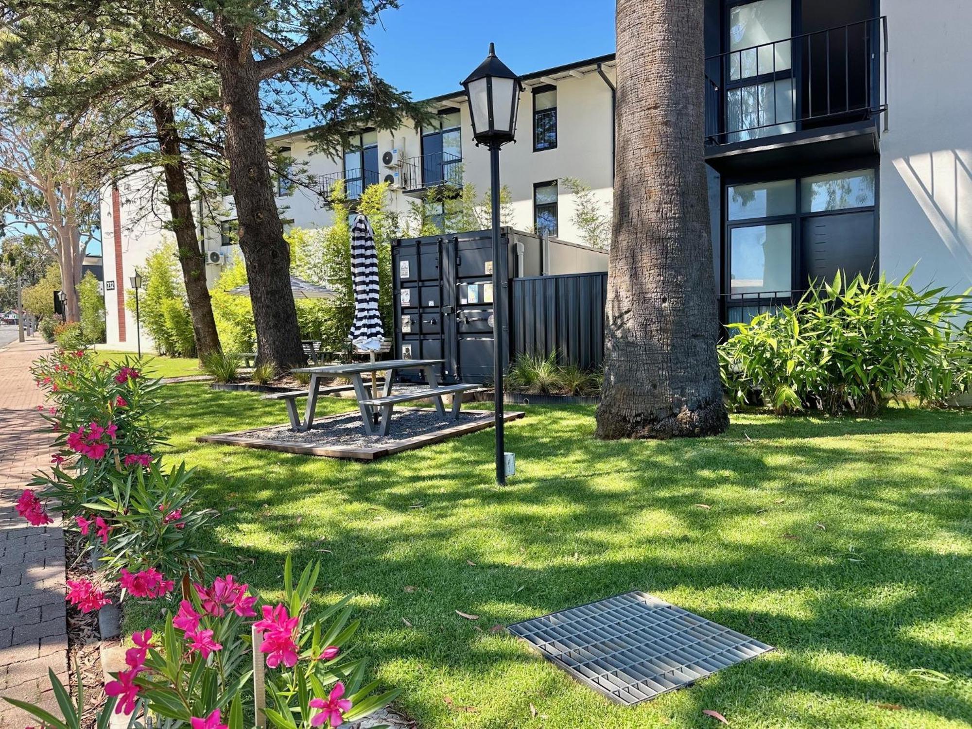 אדלייד The Osmond Motel & Apartments מראה חיצוני תמונה